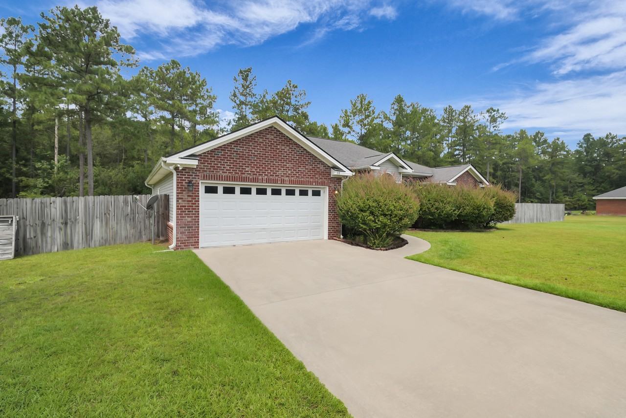 68 Lincoln Way Ne #1 - Photo 3 of 50