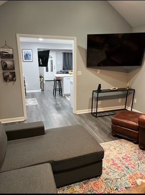 5224 Woodlawn Drive #1 - Photo 5 of 18