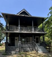 featured image of 9013 Yale Avenue #2