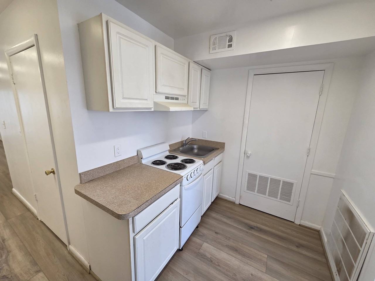 6 Dock Street #2 - Photo 4 of 16