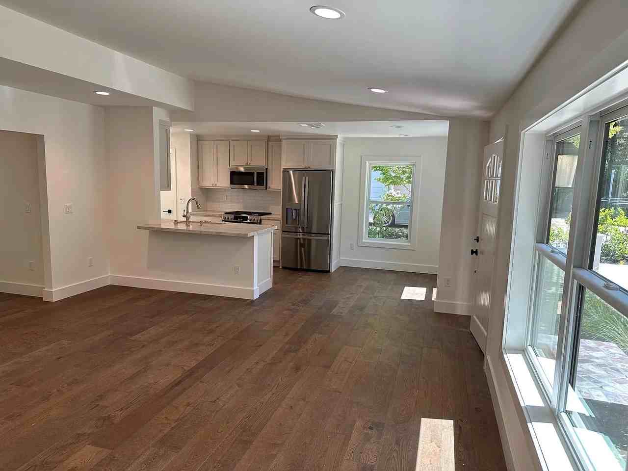 119 El Centro #1 - Photo 2 of 10