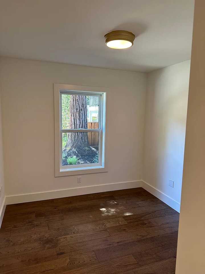 119 El Centro #1 - Photo 5 of 10