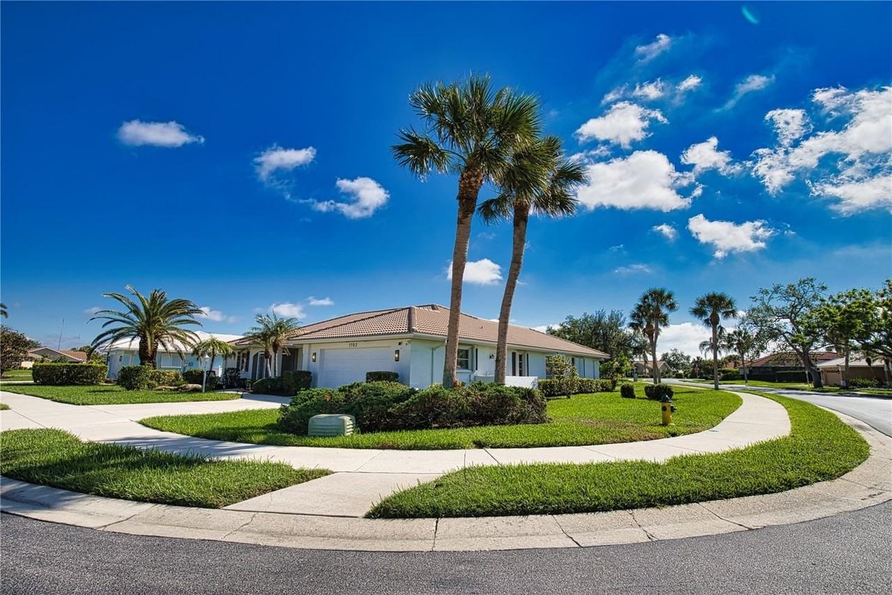 1702 Kilruss Dr - Photo 4 of 50