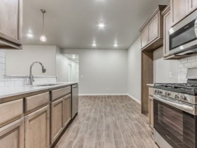 12913 Willow Villas Dr #B - Photo 6 of 9