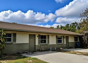 4520 68th Street West #B - Photo 1 of 1