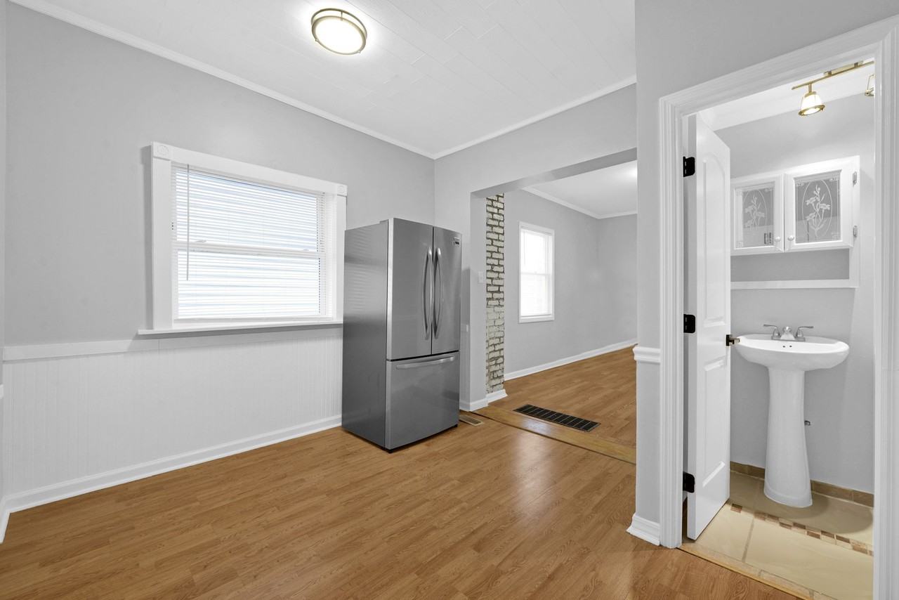 342 East Morrill Avenue #344 - Photo 5 of 19