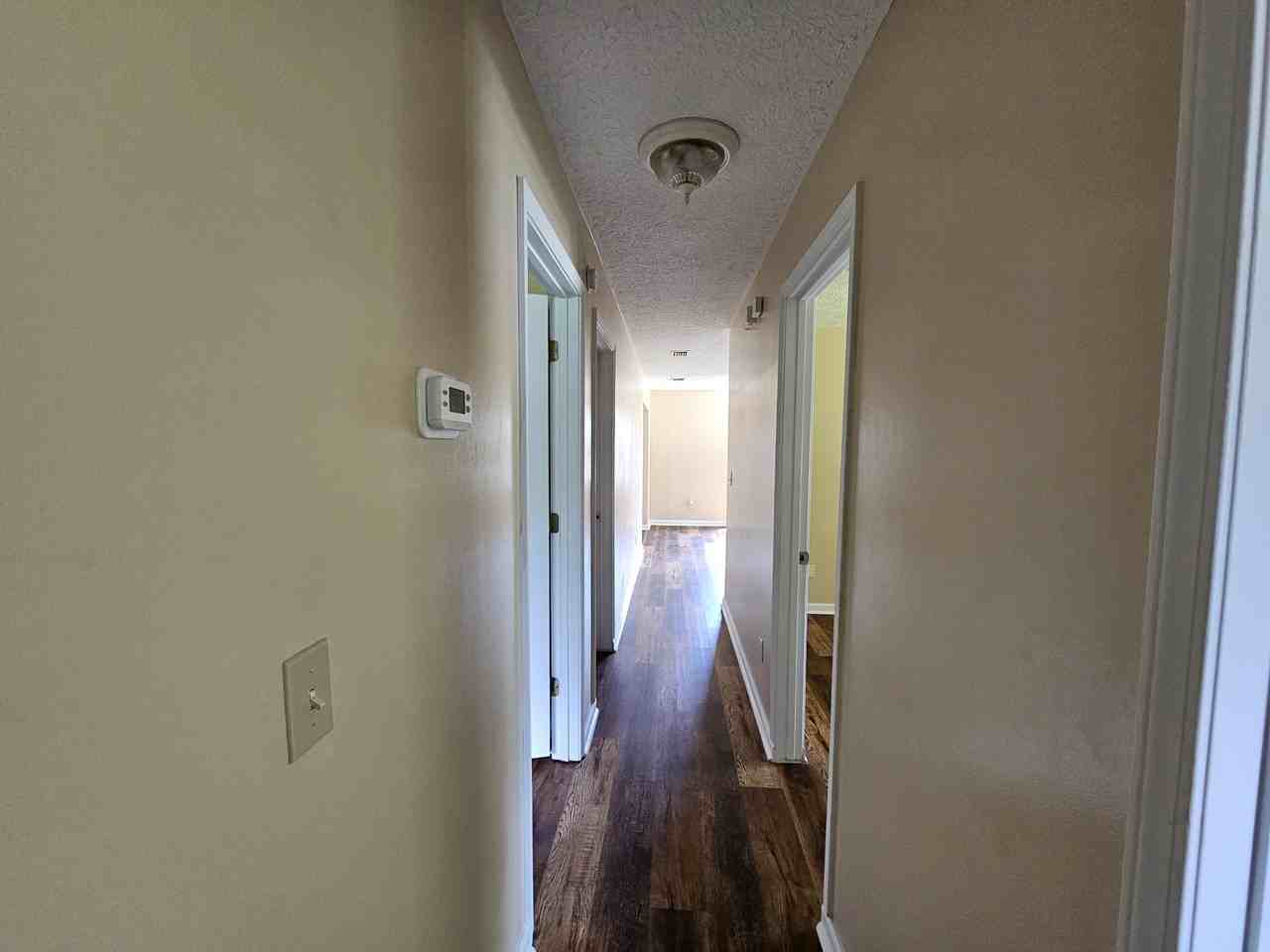 906 Virginia Ave #1 - Photo 3 of 9