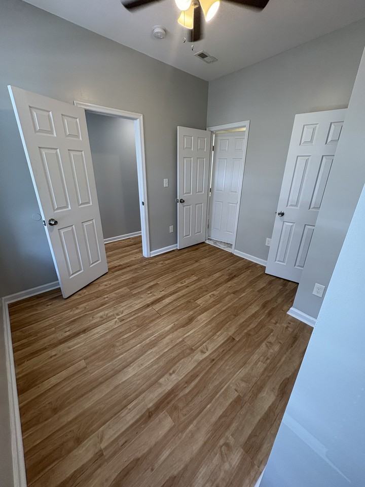 4000 Massachusetts Avenue #1 - Photo 4 of 23