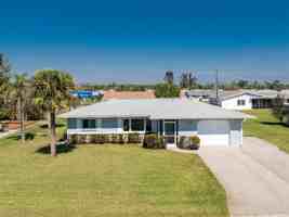 featured image of 1720 Florence Avenue