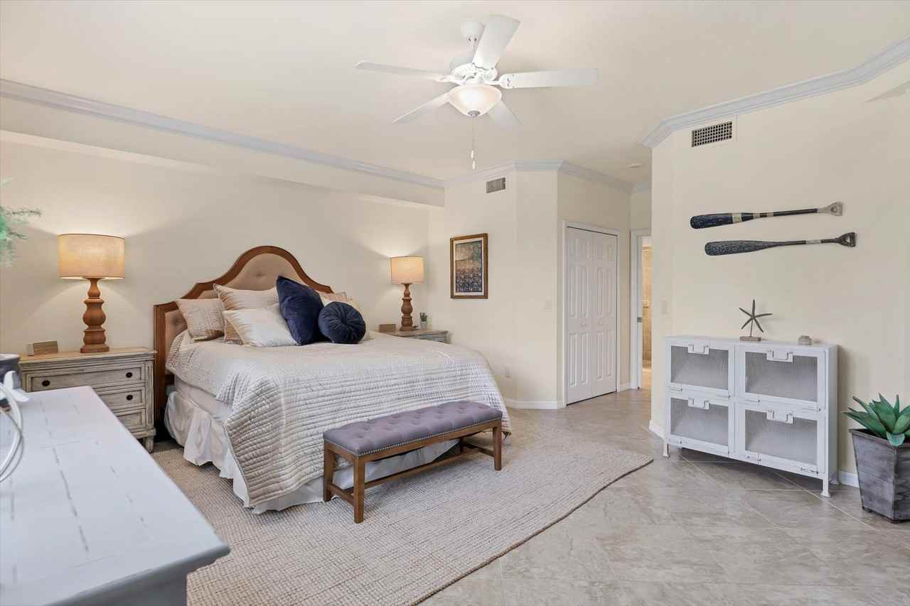 5921 Wake Forest Run #1 - Photo 5 of 39