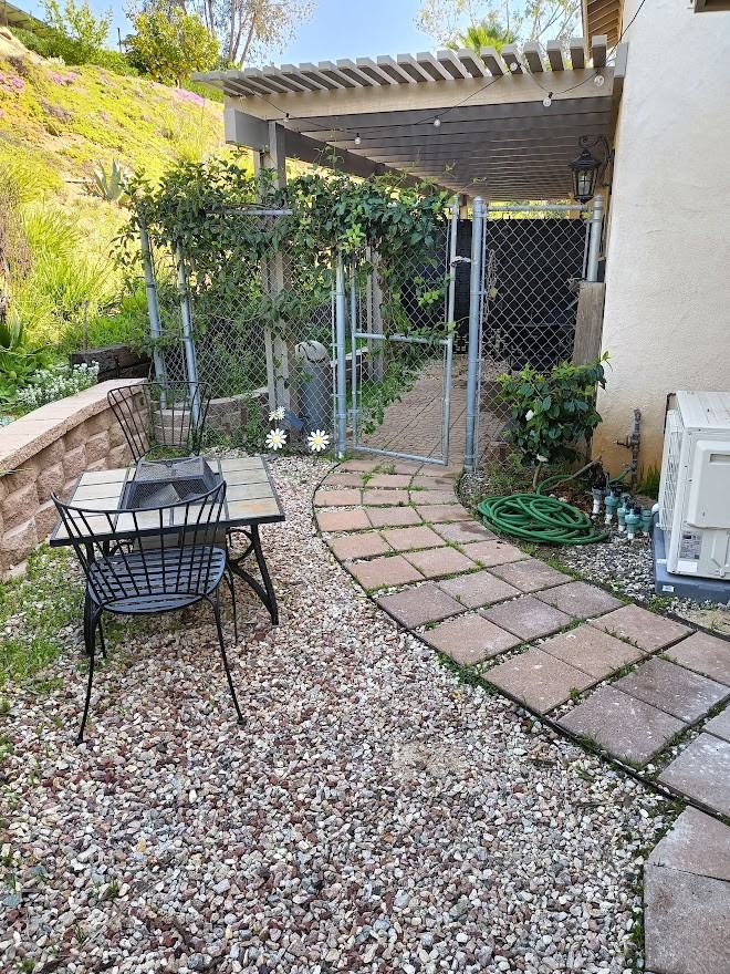 1620 York Drive #1 - Photo 5 of 19