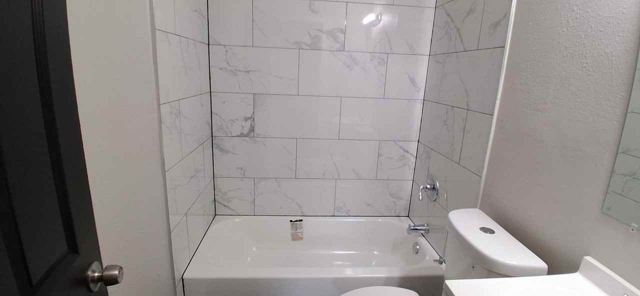 2724 Henley Drive #1 - Photo 4 of 10