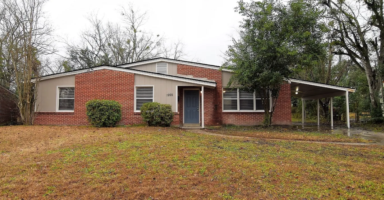 1201 Buckingham Drive #1