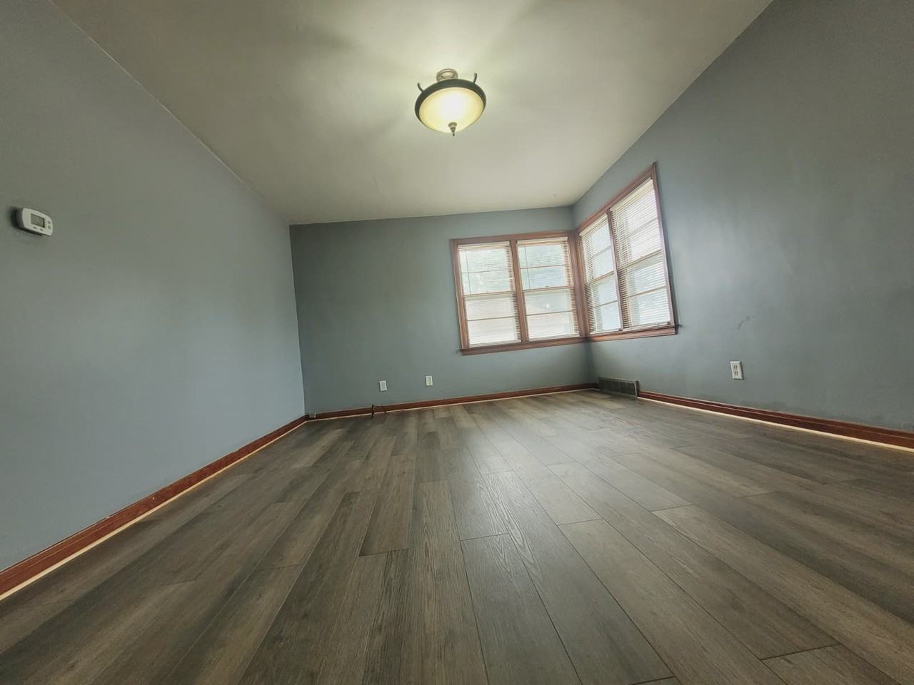 415 North Washington Street #1 - Photo 3 of 10