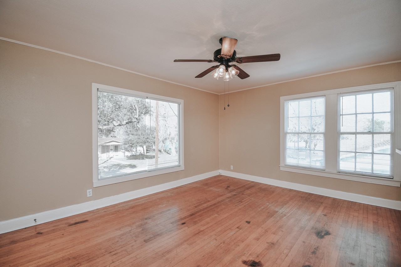 1503 1503 E Virginia AveApt 4 #4 - Photo 7 of 11