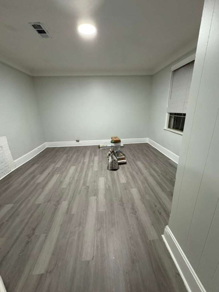 309 3rd Street #1 - Photo 6 of 16