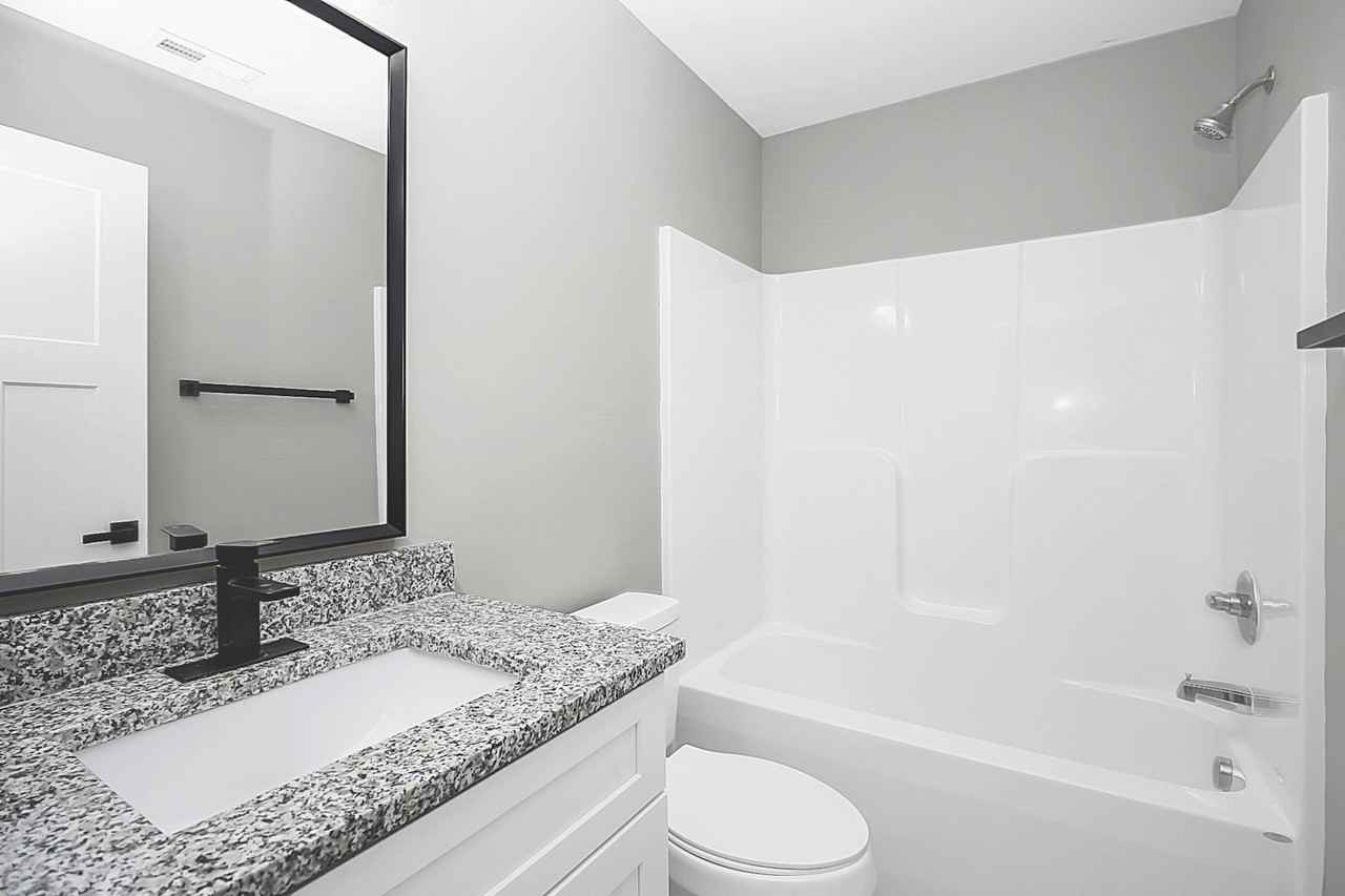 429 N Flint St #429 - Photo 6 of 18