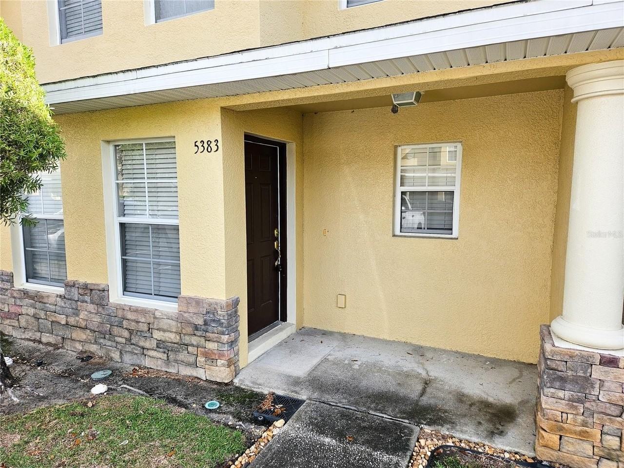 5383 Quarry Rock Rd - Photo 3 of 23