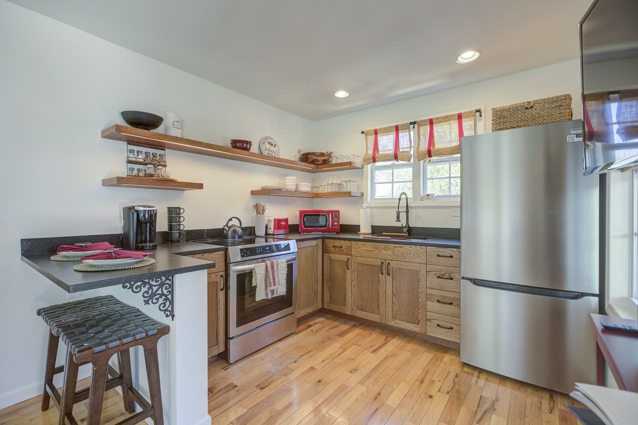 107 5th Street - Photo 2 of 16
