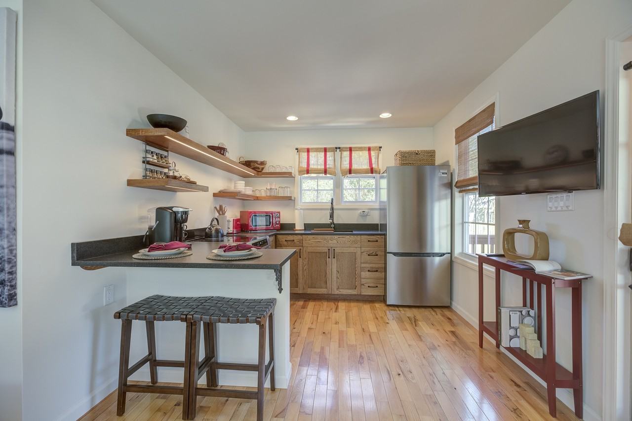 107 5th Street - Photo 3 of 16