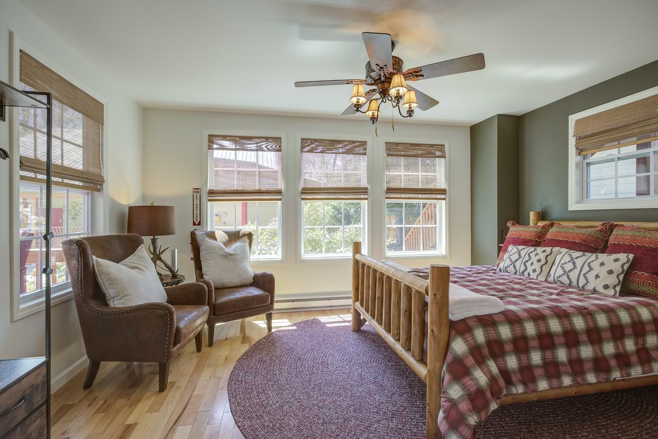 107 5th Street - Photo 5 of 16