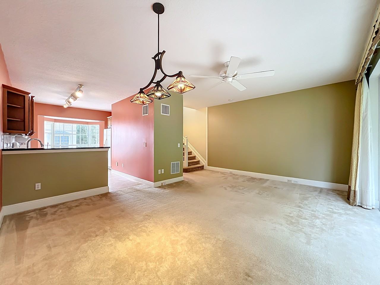 1680 42nd Square #1 - Photo 6 of 26