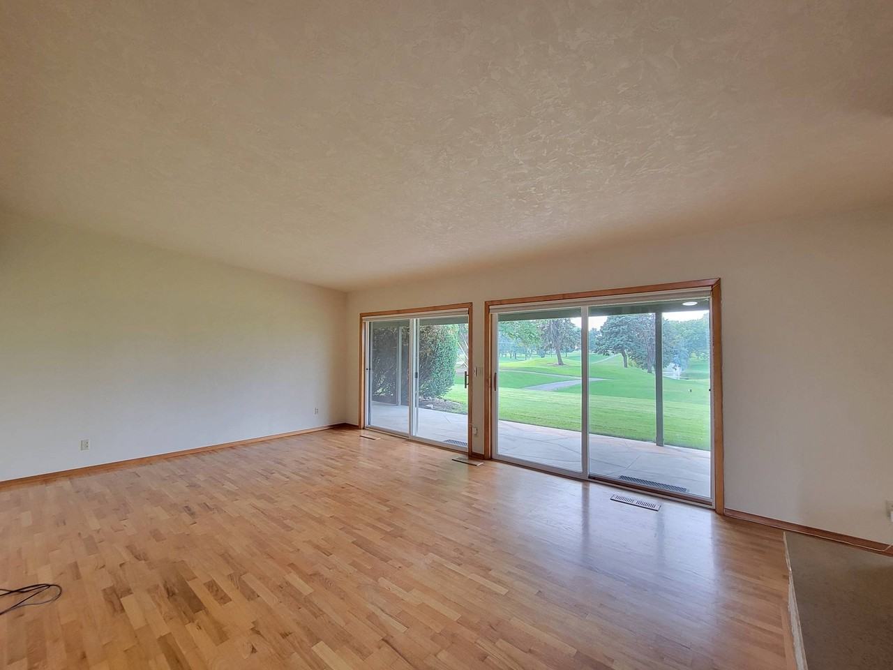 305 N Quincy Pl #1 - Photo 7 of 36