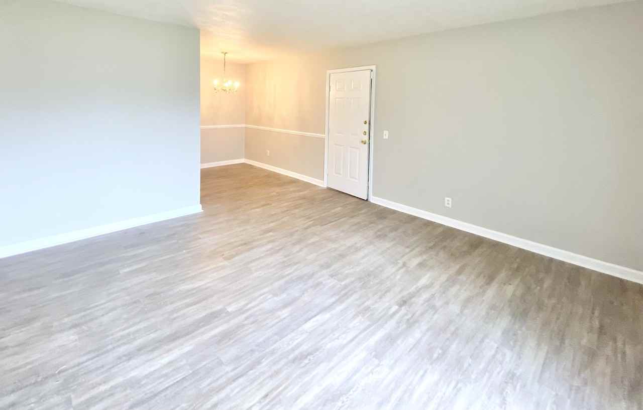 112 Menlo Drive #1 - Photo 4 of 10