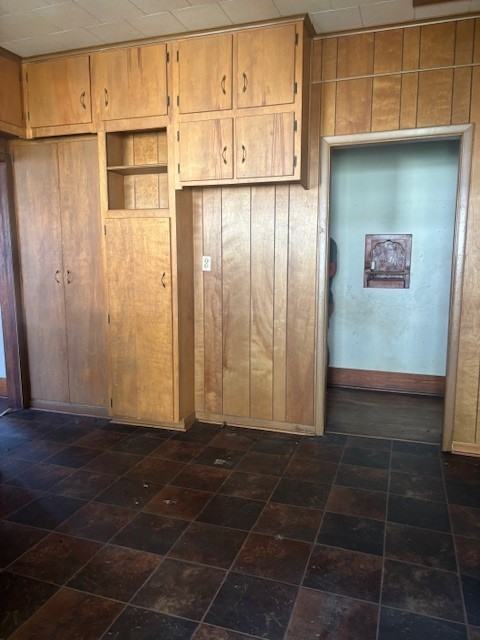 119 W Bertheaud Ave #1 - Photo 3 of 15