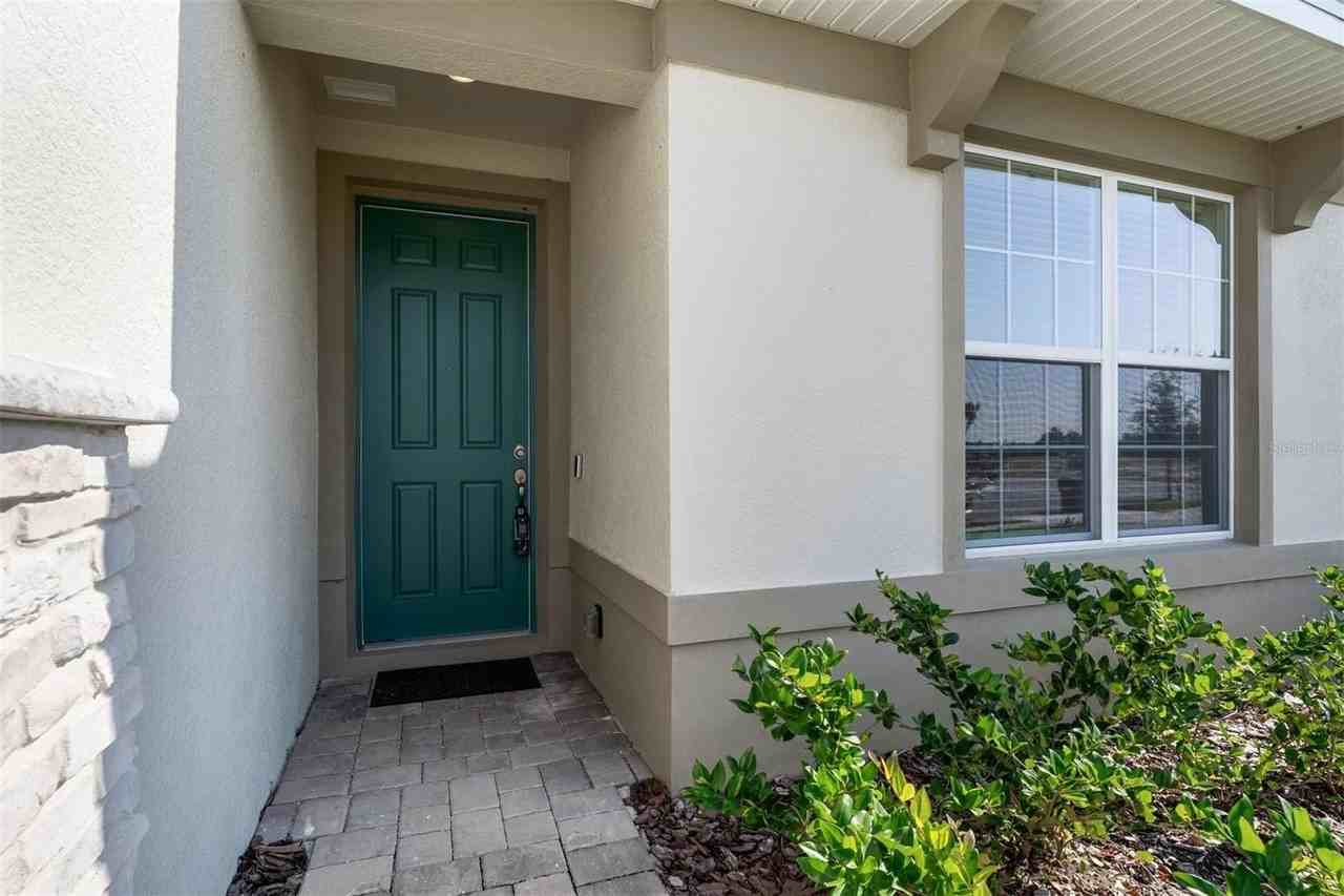 2291 Mossy Vine Ave - Photo 2 of 36