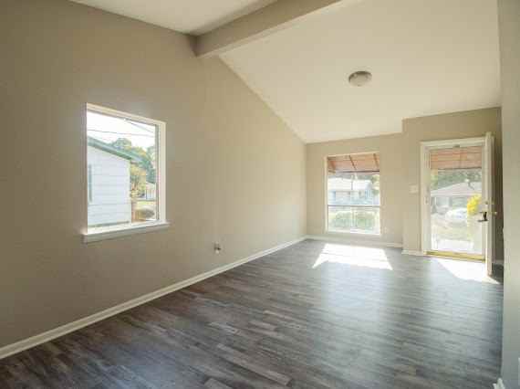 1721 3rd Place Southwest #1 - Photo 4 of 9