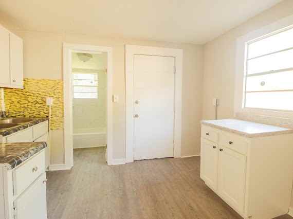 3708 42nd Ave N #1 - Photo 4 of 8