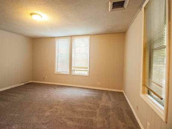 1300 Gulfport St #1 - Photo 5 of 11