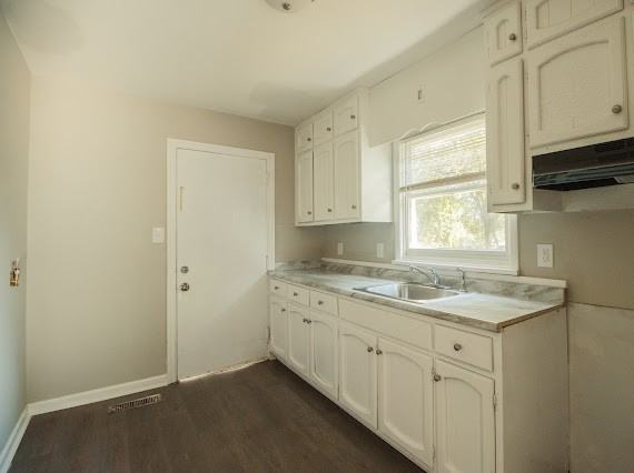 3928 37th Ave N #1 - Photo 4 of 7