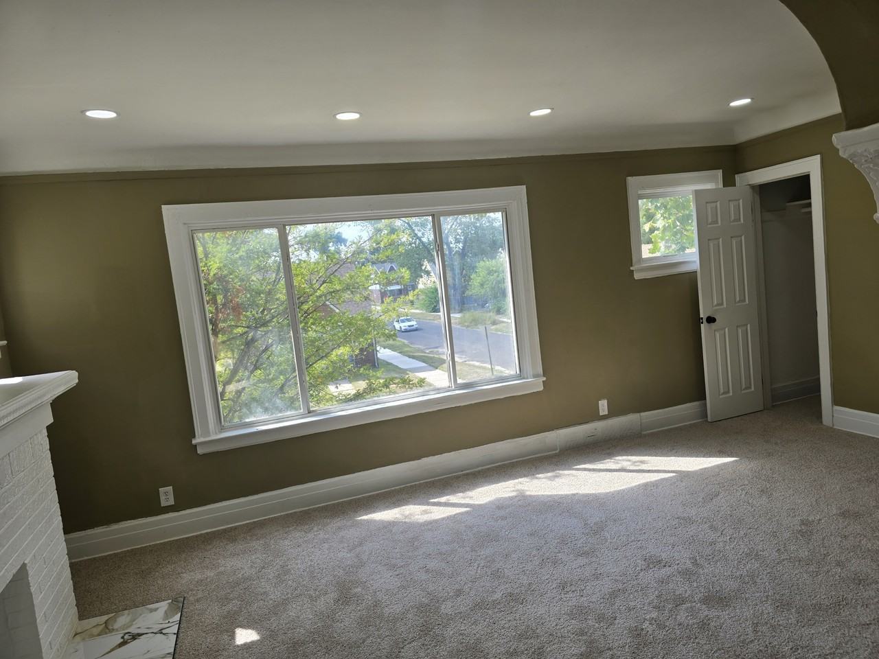 15512 Mendota Street #1 - Photo 3 of 8