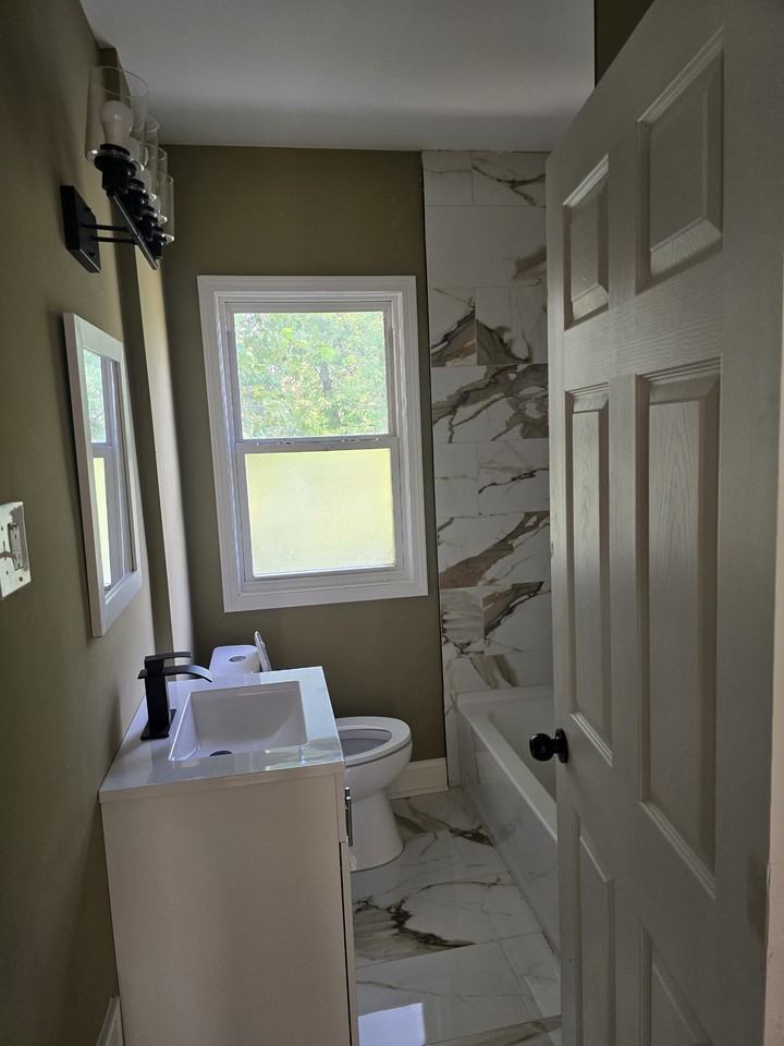 15512 Mendota Street #1 - Photo 5 of 8