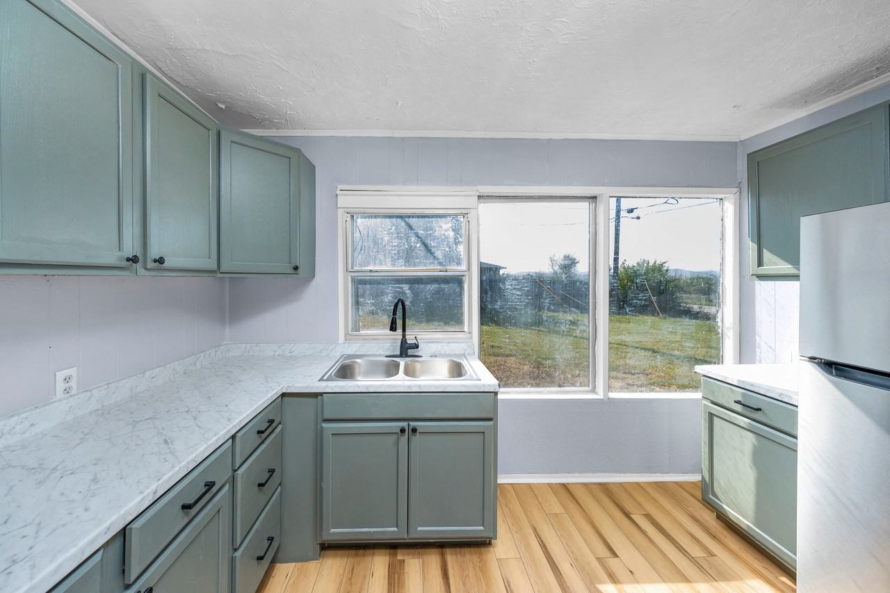 2814 Nw 34th St #1 - Photo 6 of 24