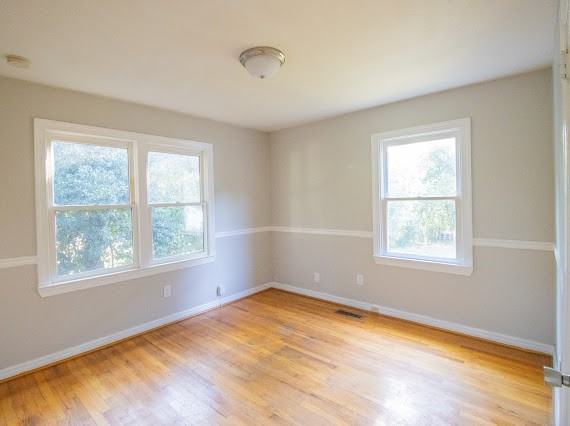 912 Meadowbrook Dr #1 - Photo 7 of 9