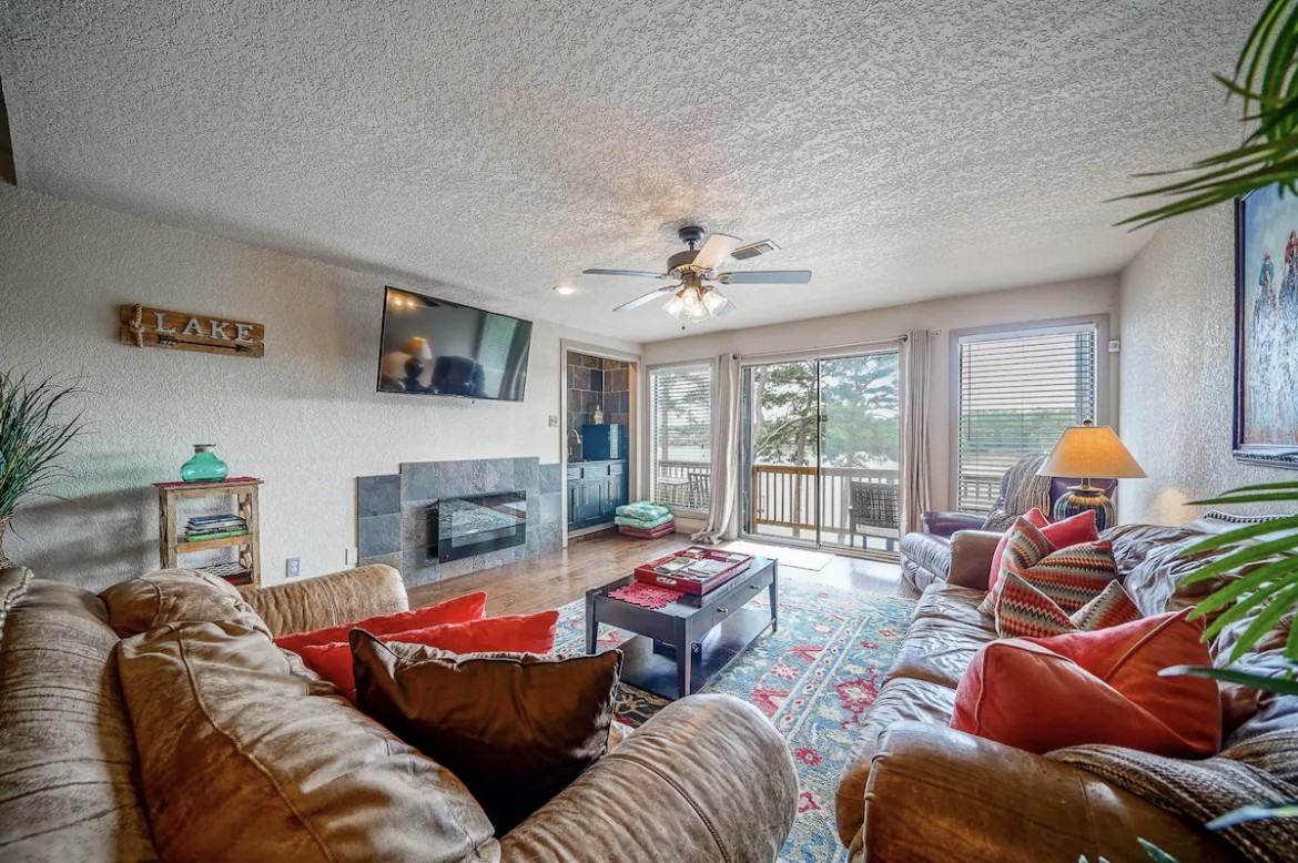 203 Stearns Point #B1 - Photo 3 of 39