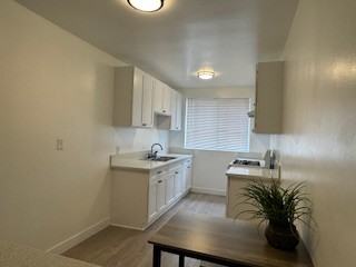 8325 South Western Avenue #8325-6 - Photo 3 of 10