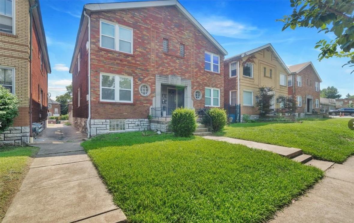 3718 3718 Chippewa Street - 3718B - 1F #3718B1F - Photo 2 of 7