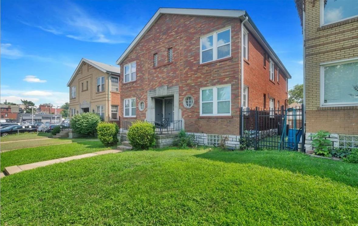 3718 3718 Chippewa Street - 3718B - 1F #3718B1F - Photo 3 of 7