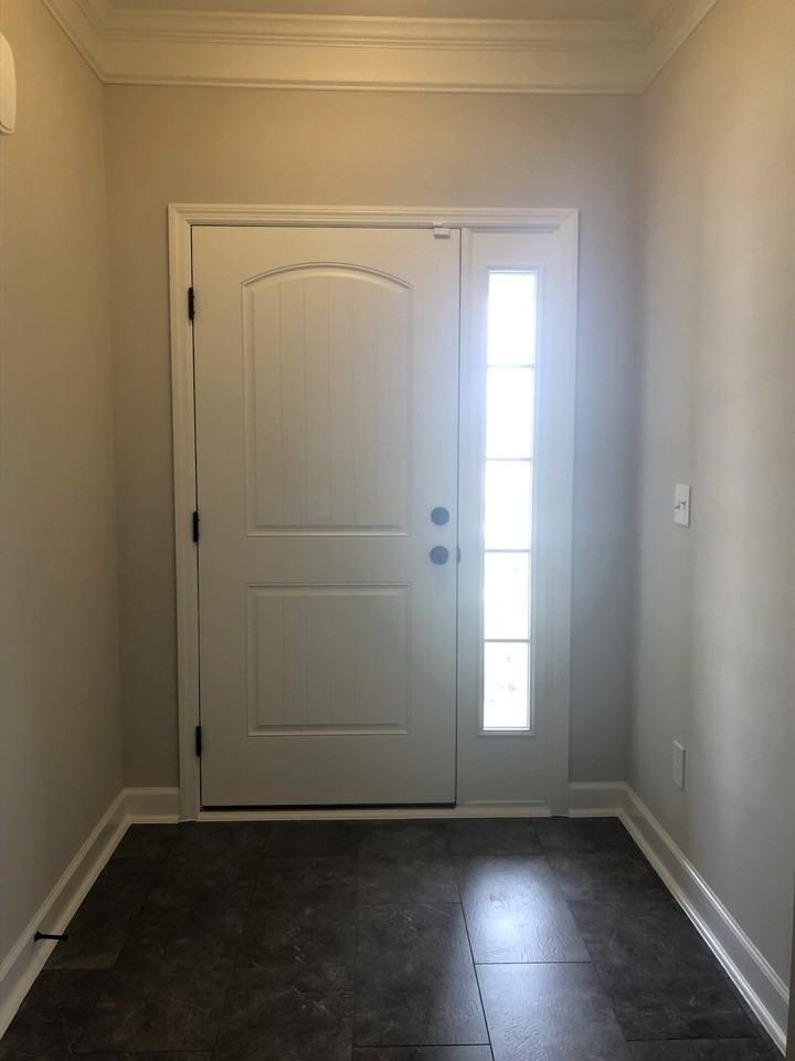 879 Goodale Drive #1 - Photo 3 of 25