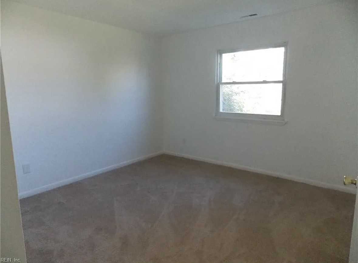 3824 Shooting Star Dr #1 - Photo 6 of 8