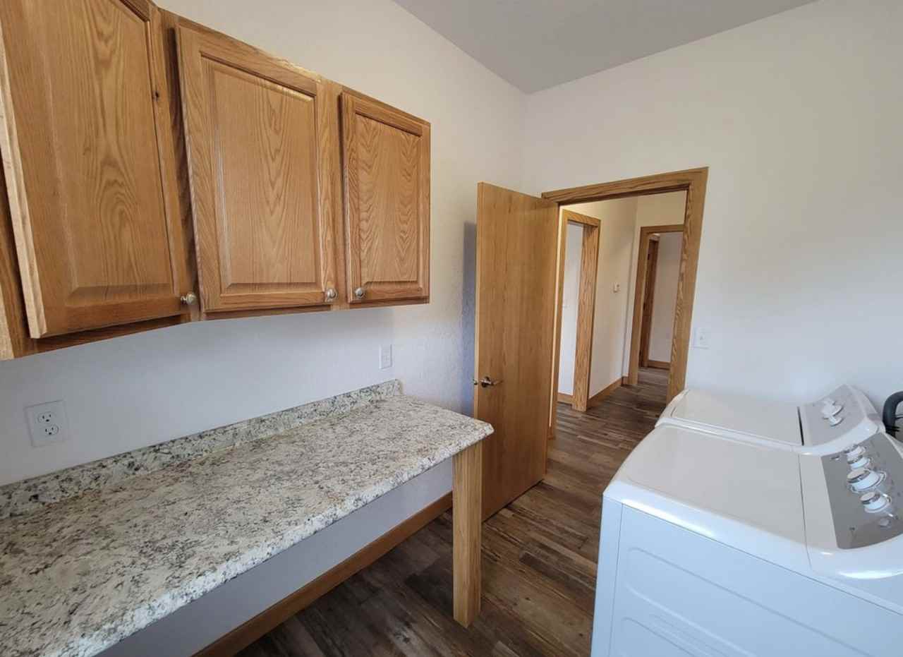 1907 College Street #1907 - Photo 4 of 11