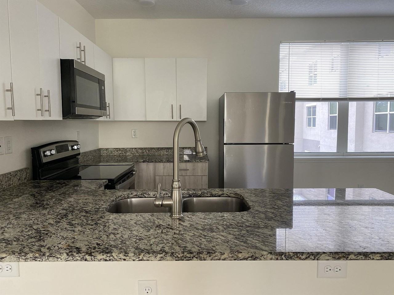 2121 Mccoy Rd #335 - Photo 5 of 23