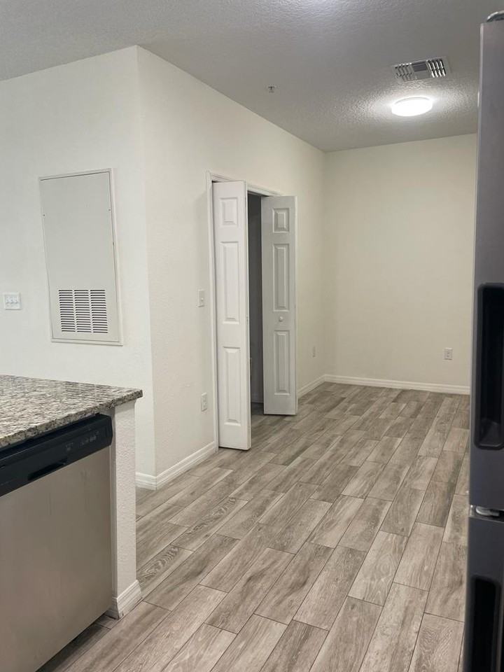 2121 Mccoy Rd #335 - Photo 6 of 23