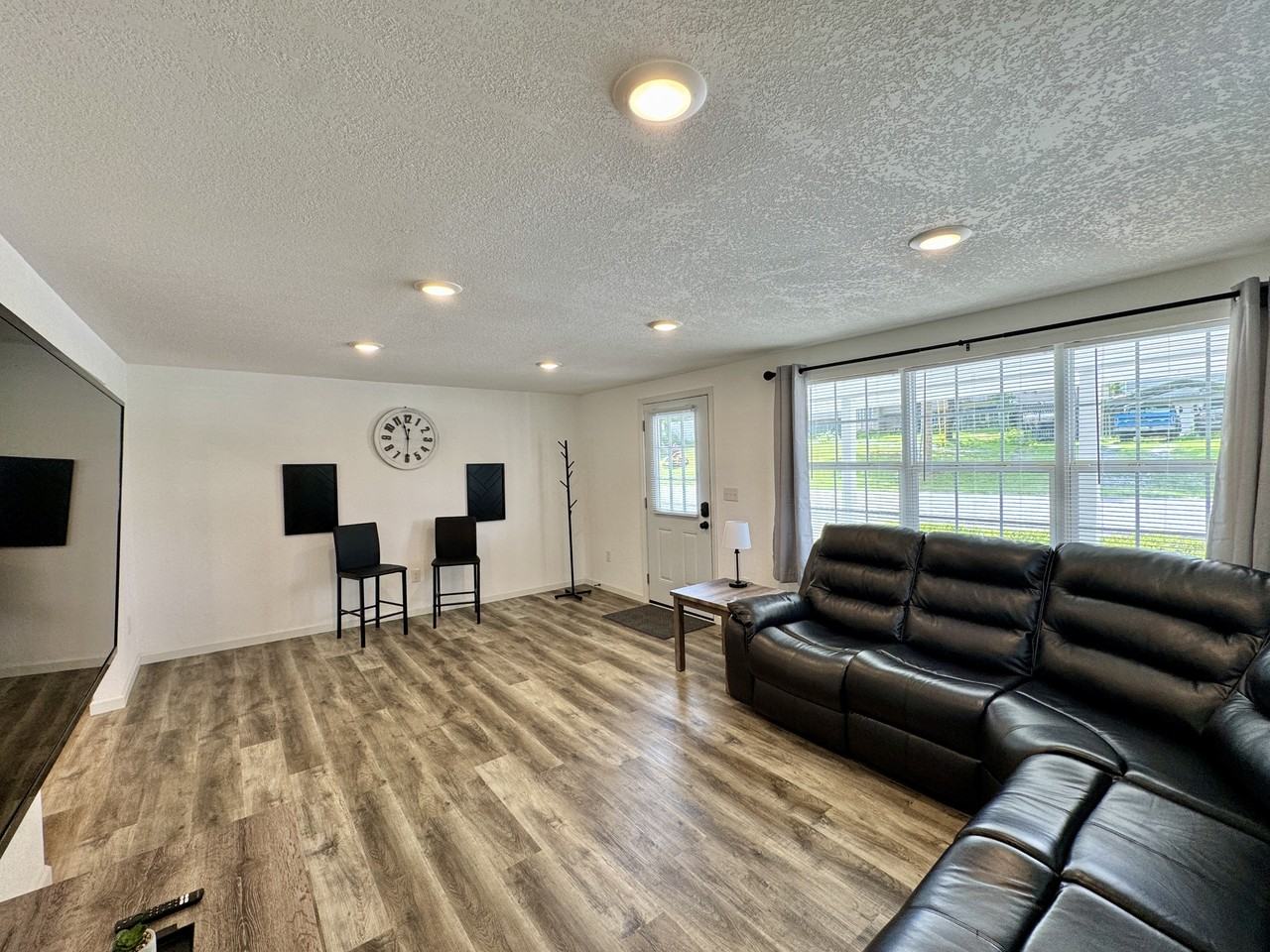 526 Church Street #1 - Photo 4 of 15