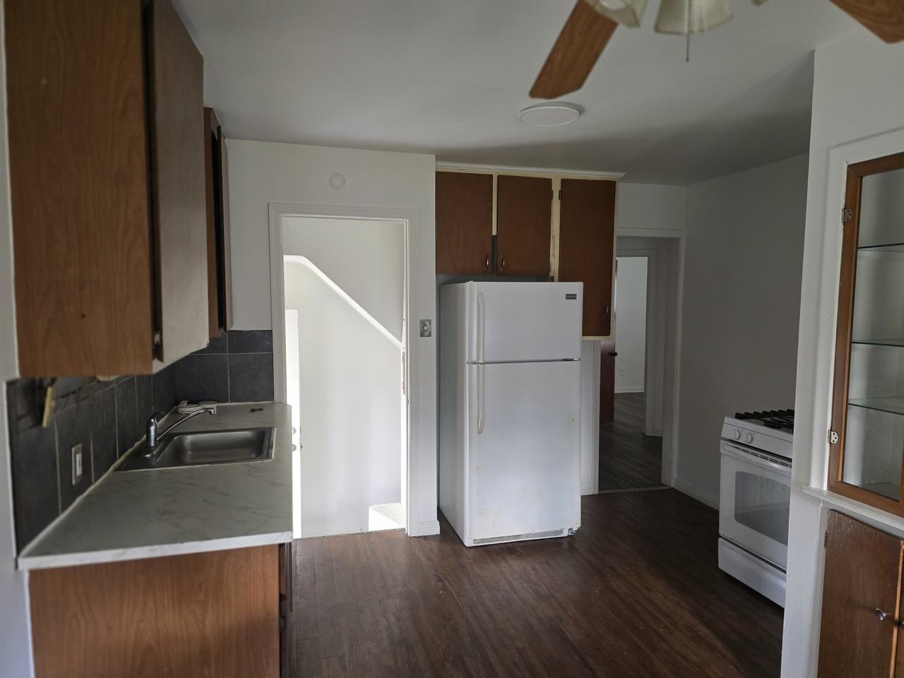 15603 Lappin St #1 - Photo 3 of 9