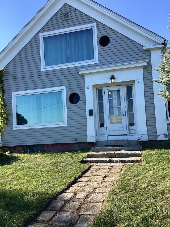 48 Front St #1 - Photo 3 of 26